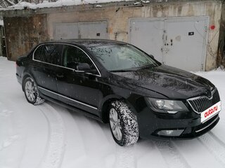 2013 Skoda Superb DSG II Рестайлинг, чёрный, 910000 рублей, вид 3