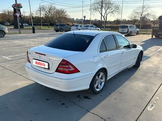 2004 Mercedes-Benz C-Класс 230 II (W203) Рестайлинг, белый, 850000 рублей, вид 3
