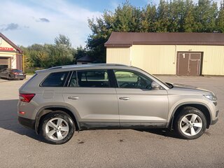 2020 Skoda Kodiaq I, бежевый, 2700000 рублей, вид 2