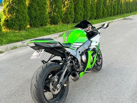 2011 Kawasaki ZX-10R Ninja, зелёный, 890000 рублей, вид 2