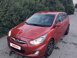 2012 Hyundai Solaris I, красный, 600000 рублей, вид 2