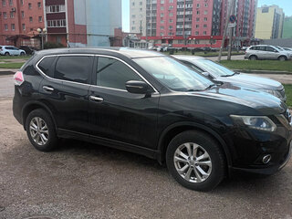 2015 Nissan X-Trail III, чёрный, 2000010 рублей, вид 3