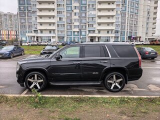 2016 Cadillac Escalade IV, чёрный, 3200000 рублей, вид 3