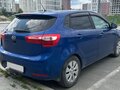 2013 Kia Rio 5-speed III, синий, 825000 рублей - вид 2
