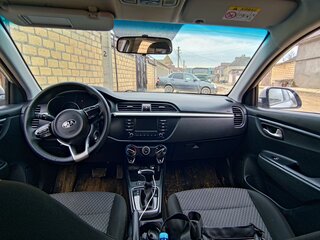 2020 Kia Rio X-Line IV, серый, 1290000 рублей, вид 2