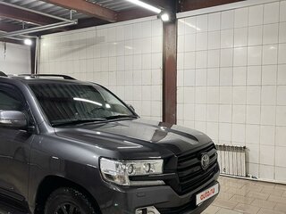 2016 Toyota Land Cruiser 200 Series Рестайлинг 2, серый, 5700000 рублей, вид 1