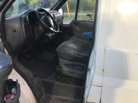 2005 Ford Transit, белый, 500000 рублей - вид 4