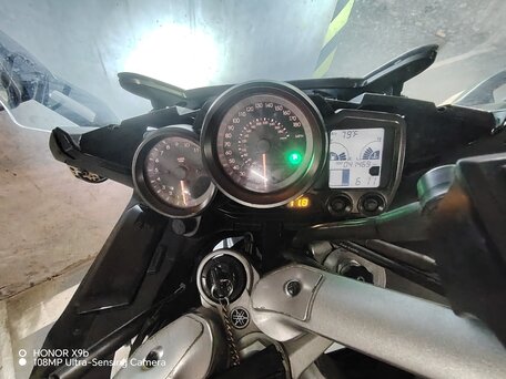 2008 Yamaha FJR1300, чёрный, 750000 рублей, вид 4