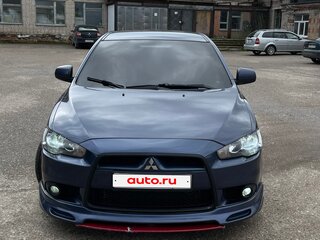2011 Mitsubishi Lancer X Рестайлинг, синий, 650000 рублей, вид 4