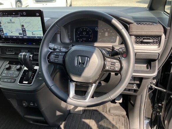 2023 Honda Stepwgn Spada VI, чёрный, 2330999 рублей - вид 13