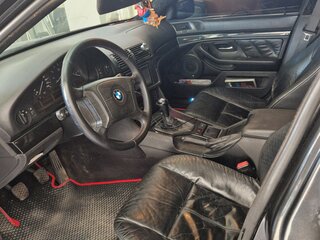 2001 BMW 5 серии 525i IV (E39) Рестайлинг, чёрный, 650000 рублей, вид 5
