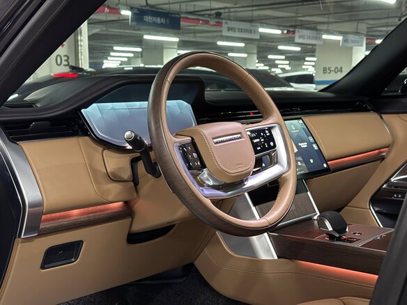 2023 Land Rover Range Rover P530 MHEV Long V, чёрный, 18940000 рублей - вид 6