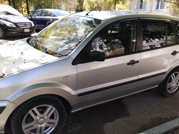 2005 Ford Fusion I Рестайлинг, серебристый, 385000 рублей - вид 9