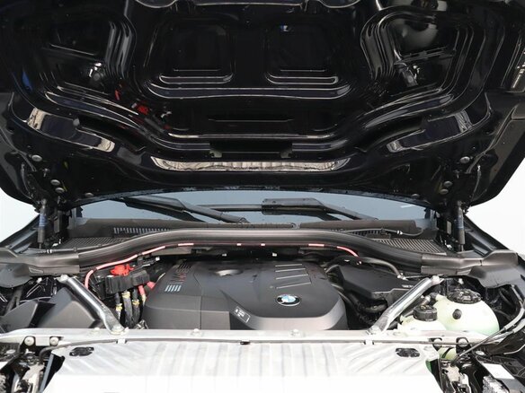 2025 BMW X3 30L xDrive IV (G45/G48), чёрный - вид 23
