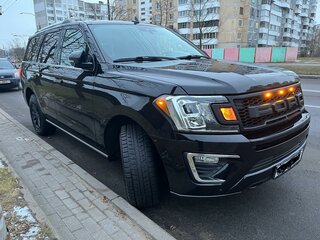 2020 Ford Expedition IV, чёрный, 5700000 рублей, вид 3