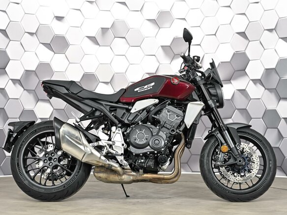 2024 Honda CB 1000R, красный, 1377000 рублей - вид 2
