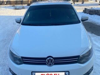 2011 Volkswagen Polo V, белый, 550000 рублей, вид 2