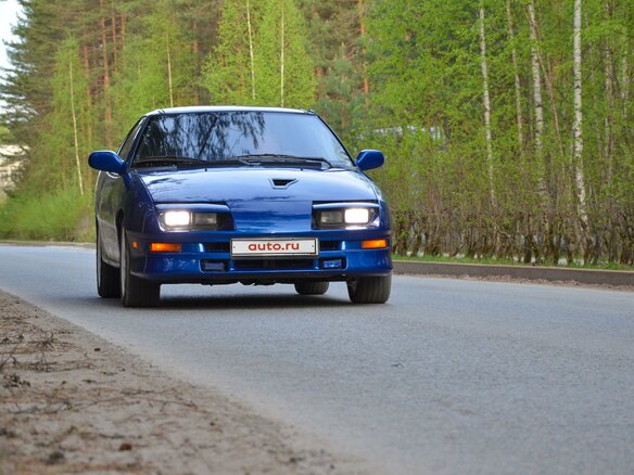 1990 Geo Storm, синий - вид 2