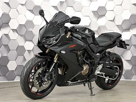 2021 Honda CBR 650R, чёрный, 899000 рублей, вид 2