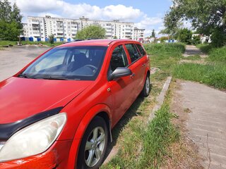 2008 Opel Astra H Рестайлинг, красный, 370000 рублей, вид 3