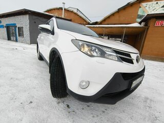 2013 Toyota RAV4 IV (XA40), белый, 1710000 рублей, вид 2