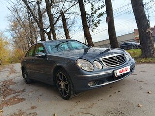 2003 Mercedes-Benz E-Класс 320 III (W211, S211), синий, 1000000 рублей, вид 3