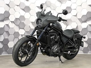 2021 Honda CMX 1100 Rebel, чёрный, 877000 рублей, вид 2