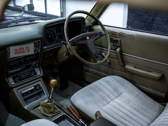 1979 Toyota Mark II III (X30), синий, 3900000 рублей - вид 27