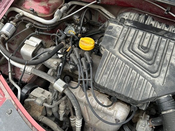 2012 Renault Logan I Рестайлинг, красный, 535000 рублей - вид 15