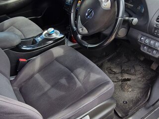2015 Nissan Leaf I (ZE0/AZE0), серый, 1220000 рублей, вид 3