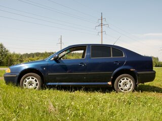 2009 Skoda Octavia I (A4) Рестайлинг, синий, 500000 рублей, вид 3