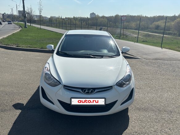 2014 Hyundai Elantra V (MD) Рестайлинг, белый, 935000 рублей - вид 6