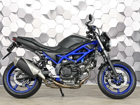 2021 Suzuki SV 650, серый, 639000 рублей, вид 3