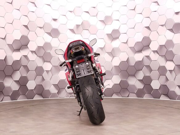 2021 Honda CBR 600RR, красный, 1329000 рублей - вид 5