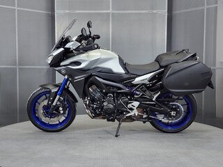 2015 Yamaha MT-09 Tracer (FJ-09), серебристый, 777000 рублей, вид 5