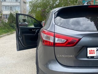 2018 Nissan Qashqai II, серый, 1730000 рублей, вид 4