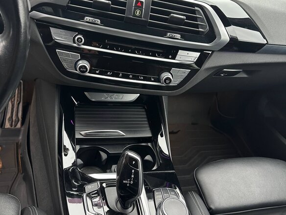 2018 BMW X3 20d xDrive III (G01), синий, 3800000 рублей - вид 16
