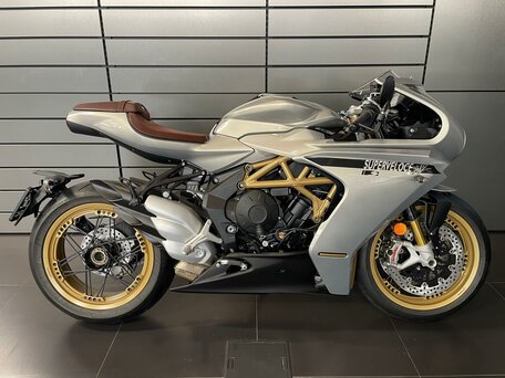2023 MV Agusta Superveloce 800, серый, 2750000 рублей, вид 1