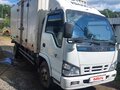2011 Isuzu Elf (N-series), белый, 1100000 рублей