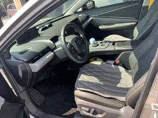 2025 Toyota bZ5 550, серый, 3780208 рублей, вид 5