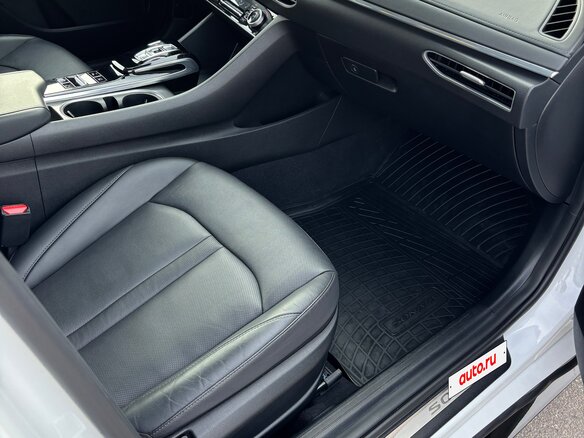 2020 Hyundai Sonata VIII (DN8), белый, 2355000 рублей - вид 15