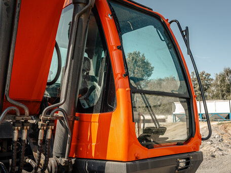 2024 Doosan DX225, красный, 14349275 рублей, вид 2