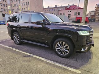 2023 Toyota Land Cruiser 300 Series, чёрный, 10800000 рублей, вид 5