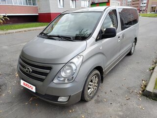 2015 Hyundai H-1 II Рестайлинг, серебристый, 1750000 рублей, вид 1
