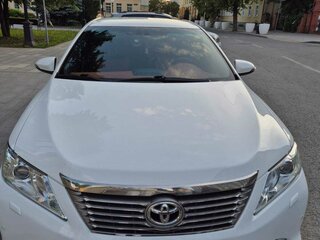2013 Toyota Camry VII (XV50), белый, 1970000 рублей, вид 3