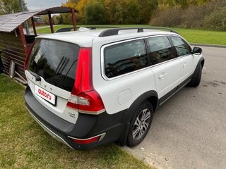 2014 Volvo XC70 II Рестайлинг, белый, 1800000 рублей, вид 4