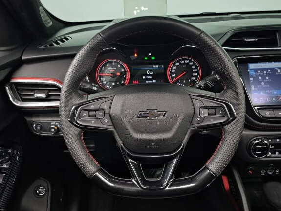 2022 Chevrolet TrailBlazer III, чёрный, 1930000 рублей - вид 5