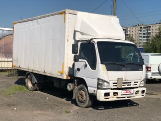 2009 Isuzu Elf (N-series), белый, 850000 рублей, вид 2