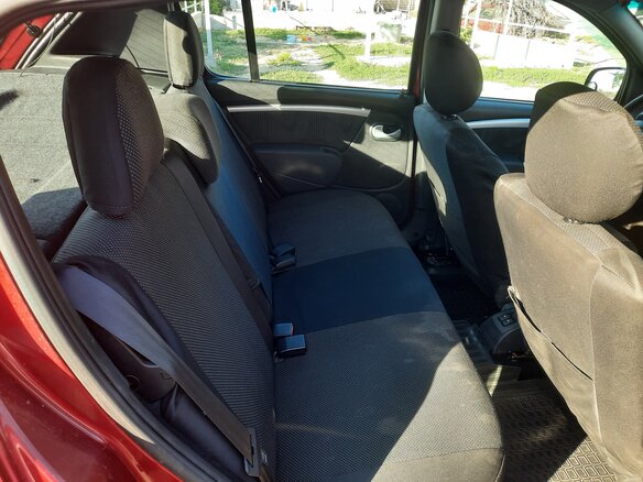 2011 Renault Sandero I, красный, 370000 рублей - вид 15