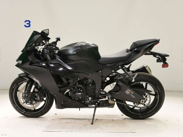 2024 Kawasaki ZX-6R Ninja, чёрный, 1499000 рублей